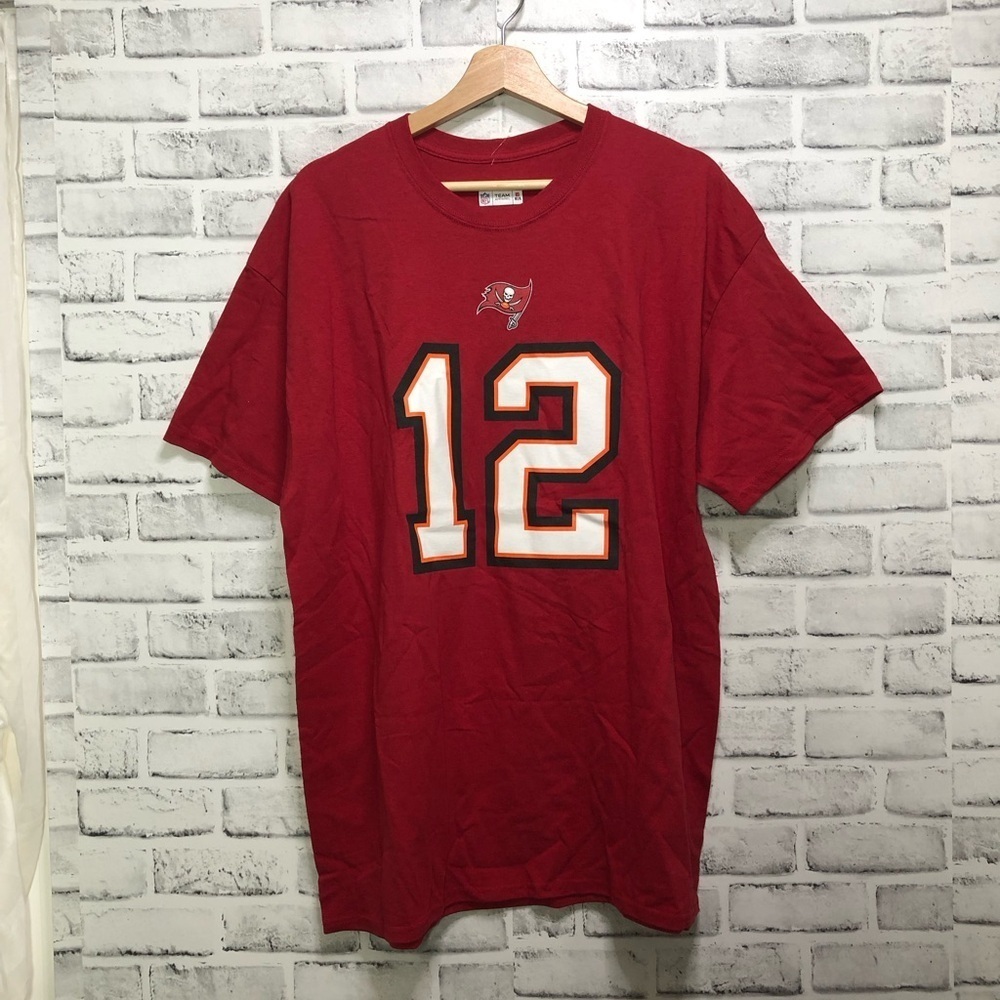 Tampa Bay Red Tom Brady Men's Jersey Shirt Unisex - Picture 3 of 7